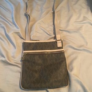 Michael Kors cross body